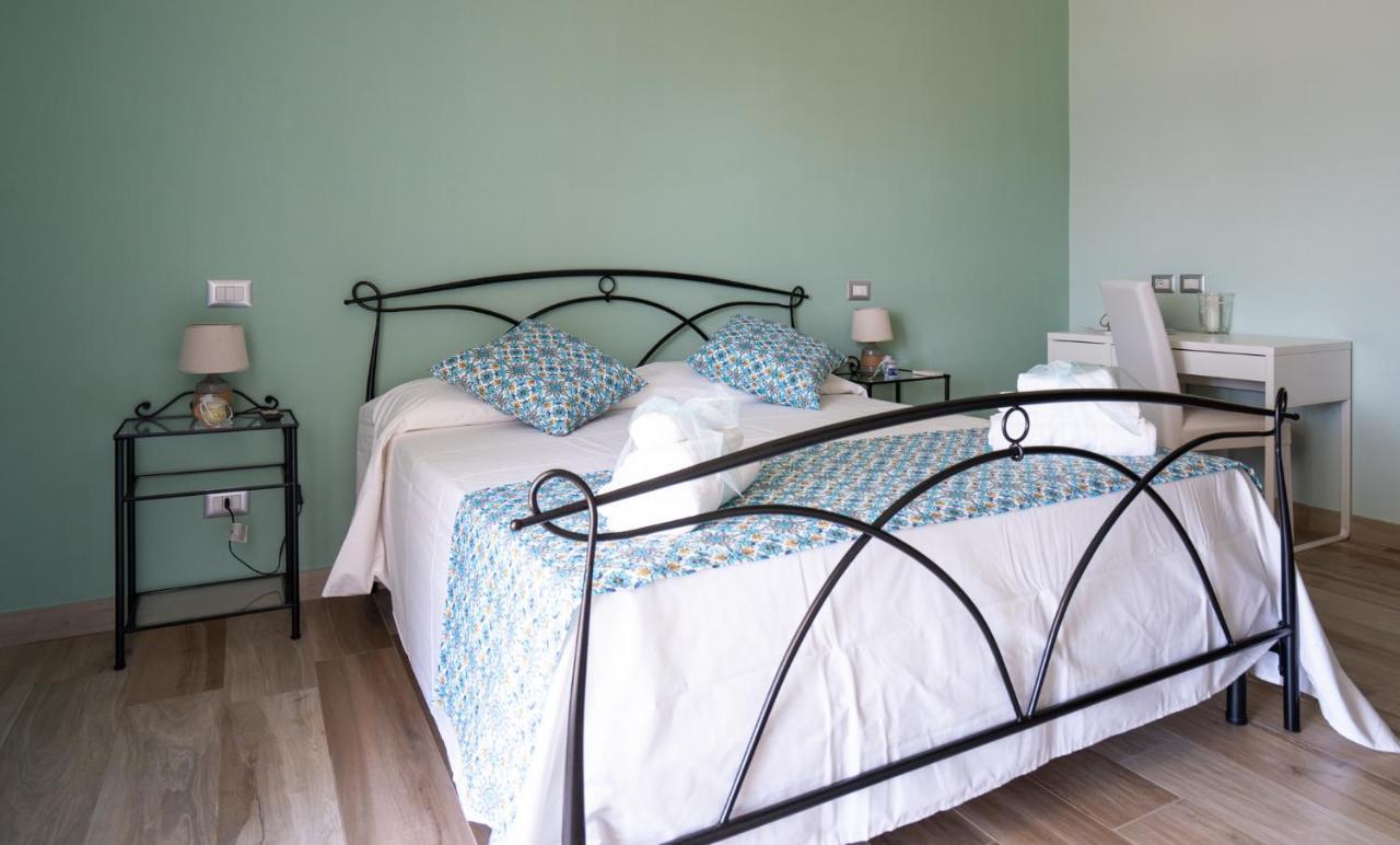 ---5 Minutes From The Sea ---Panorama And A-C Bed and Breakfast Vietri Exteriör bild